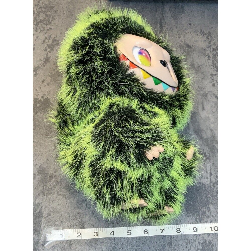 Pop Mart Labubu’’Little Kiwi’’15 Inch Long Neon Green - Picture 9 of 9